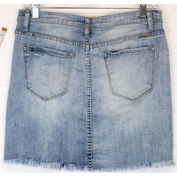 KanCan Los Angeles Skirt Women 5 / 26 Blue Distressed Denim Raw Hem Mini Casual - Picture 2 of 13